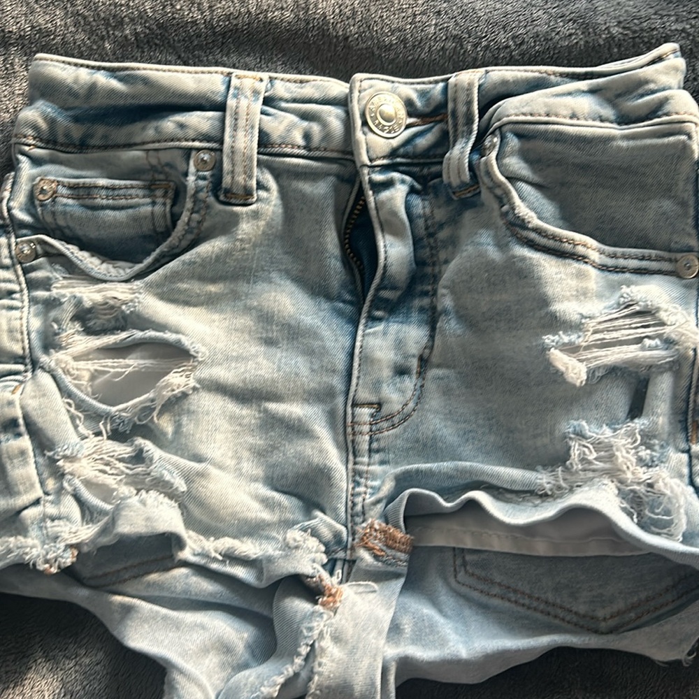 American Eagle light wash size 00 shorts